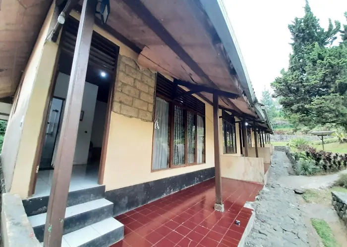 Oyo 92999 Villa Melati Puncak